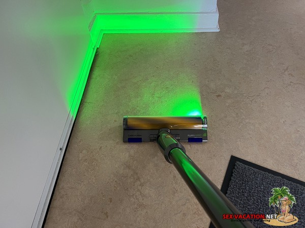 Dyson V15s Detect Submarine Vacuum
